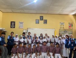Bijak Bermedia Sosial Sejak Dini, KKN UIN Walisongo Edukasi Siswa SD Negeri Bakung 1