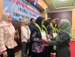 SMPN 5 Rembang Gelar Pengumuman Kelulusan Luring Secara Sederhana