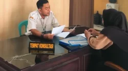 Jelang SPMB, Permohonan Perbaikan Akta Kelahiran di Dukcapil Rembang Meningkat