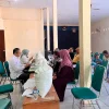 1.198 Warga Desa Cendono Kudus Terima Bantuan Pangan Beras dan Minyak