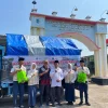 Rayakan Kelulusan, Siswa MTsN 3 Demak Salurkan Bantuan untuk Korban Rob