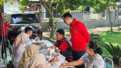 ‎‎Posko Cek Kesehatan Gratis DPC PDI-P Kudus Diserbu Warga