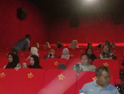 Bukan Rapat atau Seminar, SMK Muga Weleri Pilih Nobar Children of Heaven untuk Perkuat Pendidikan Karakter
