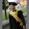 Hanan Fadhulloh: Berbagi Inspirasi Lewat Kreasi Digital