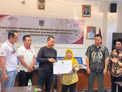15 KUBE di Kudus Terima Bantuan Modal Usaha Rp 20 Juta dari Pemprov Jateng