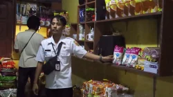 Kisah Inspiratif PPPK Purworejo Buka Warung Sembako Gratis untuk Anak Yatim