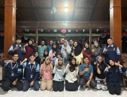 KKN MIT UIN Walisongo Bekali Warga Kedungori Kelola Media Sosial